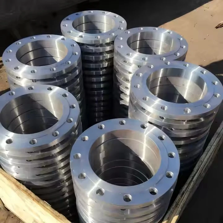 Manufacturer Customized Flanges Stainless Steel Weld Neck Flange Large Diameter Carbon Steel Pipe Flanges suppliers